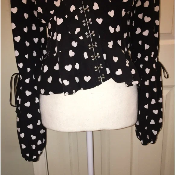 For Love & Lemons “Willow” Heart Print Peplum Top - Picture 4 of 12